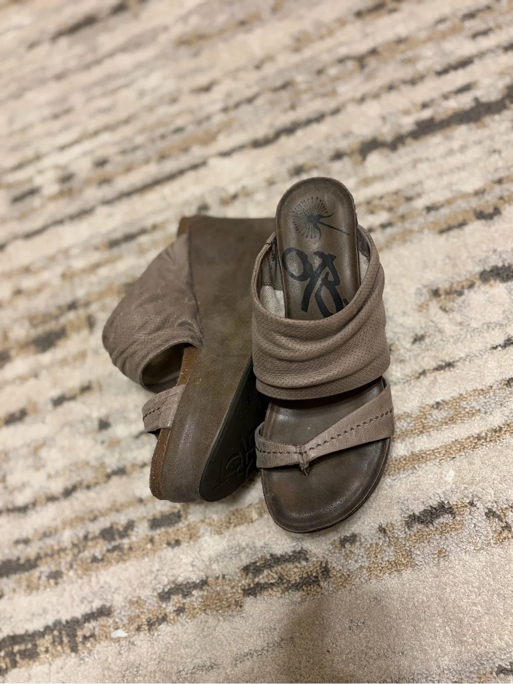 OTBT | Wedge Sandals in Taupe - size 7.5